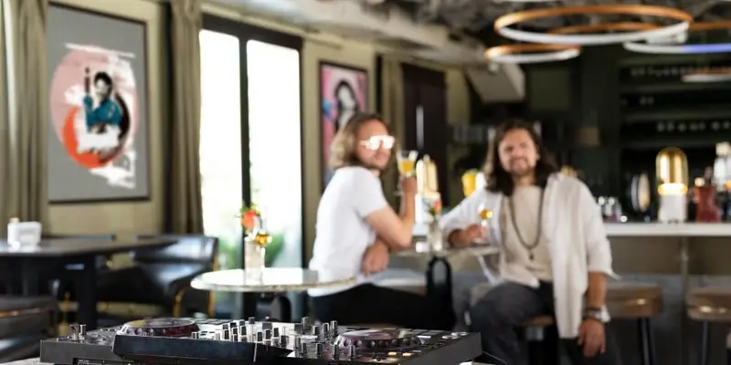 Musica Ambiental Cafeterias